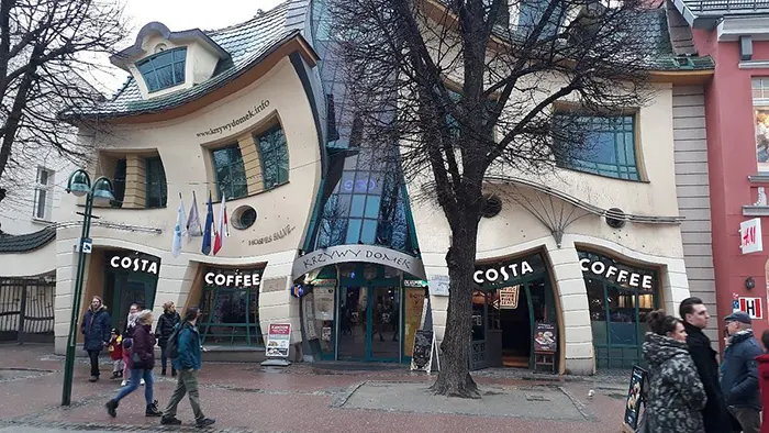عجیب ترین سازه های معماری دنیا 